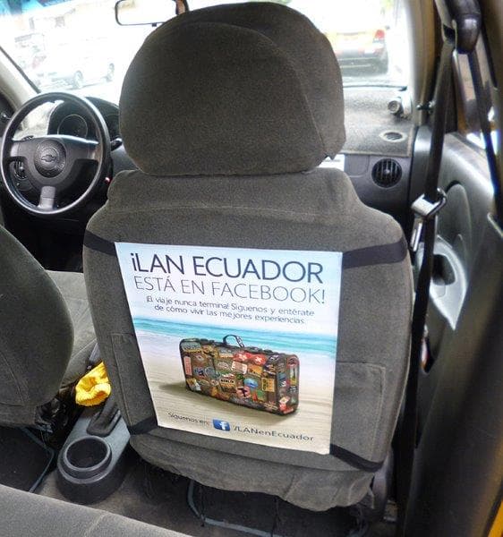 Publicidad en interior de buses en asientos