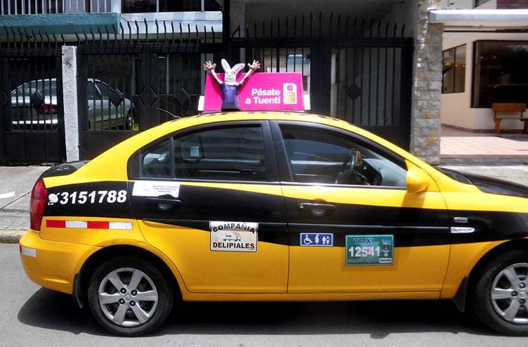 Publicidad en taxi - marketing de calle